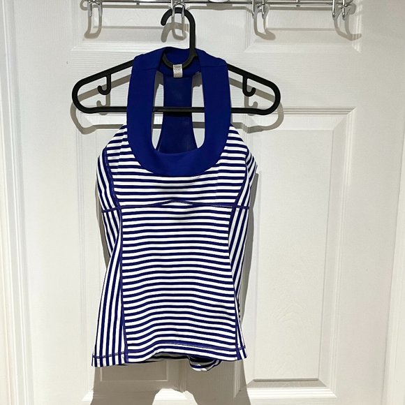 Lululemon Scoop Neck Tank - Picture 5 of 12